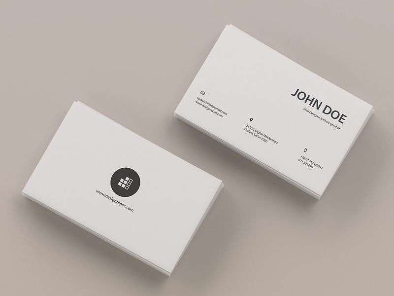 Free Front and Back Business Card Mockup